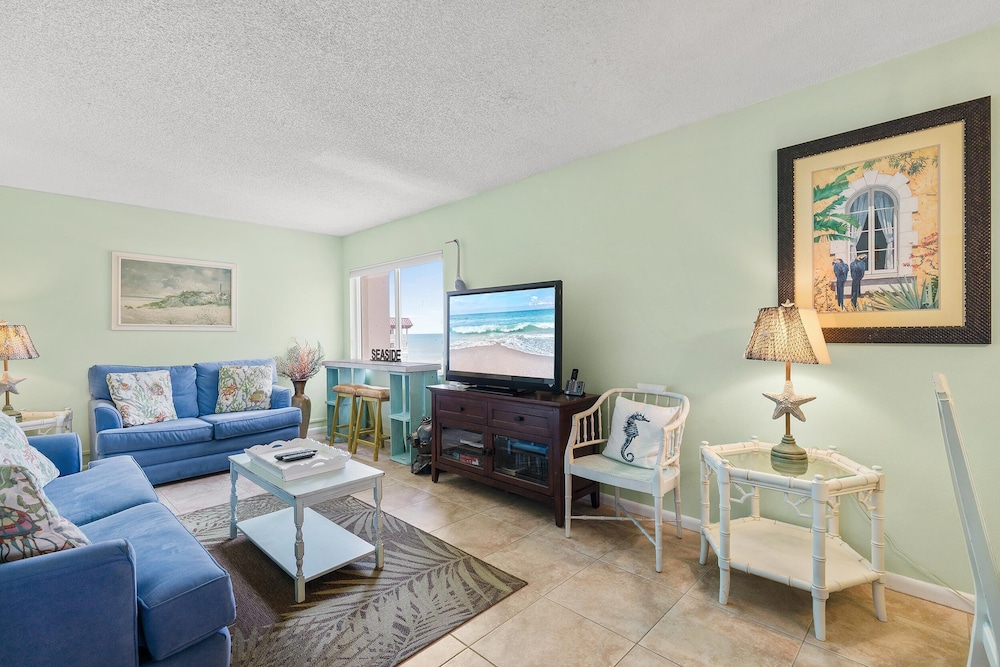 Chateau by the Sea 34B