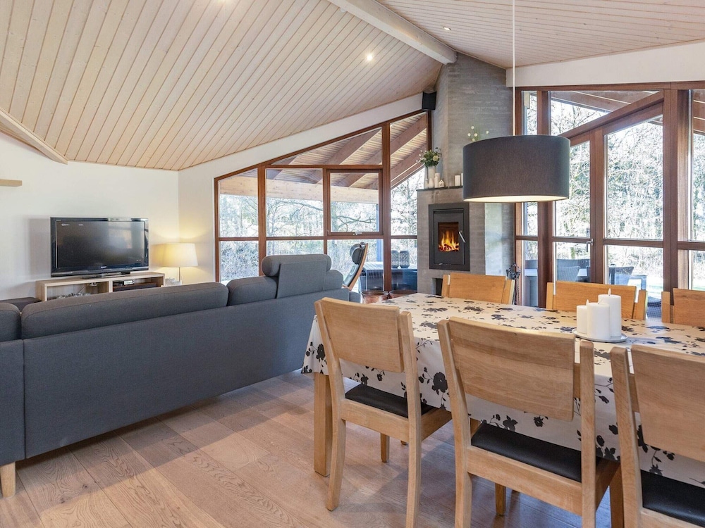 8 Person Holiday Home in Skals-by Traum view 3