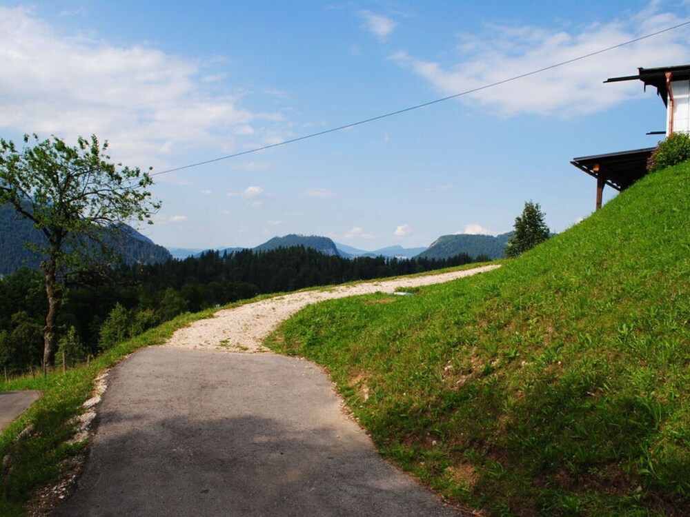 Holiday Apartment on the Slope