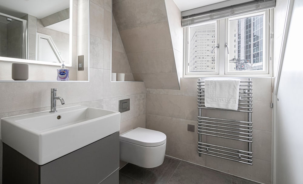 Superb Apartments opp Edgware Rd Station
