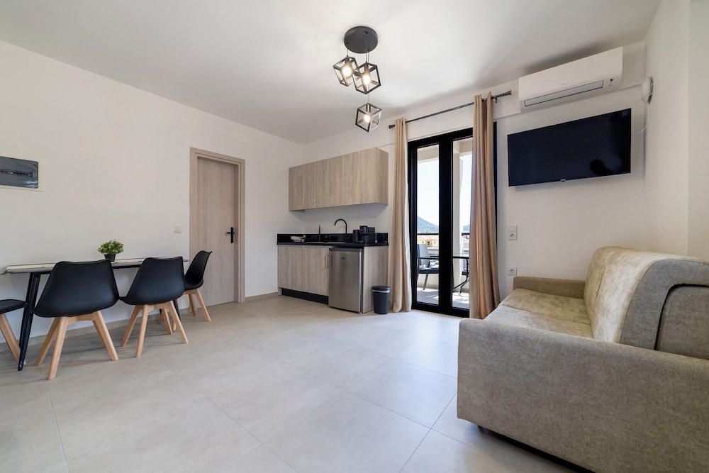NS Apartments Nydri