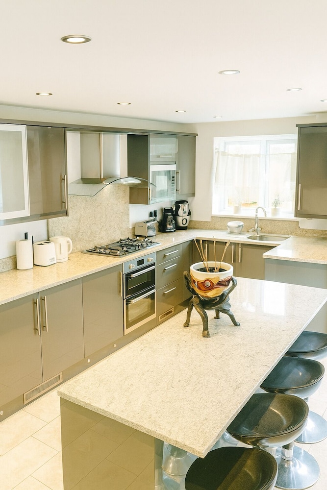 Home At City AirPort Excel EastLondon UN