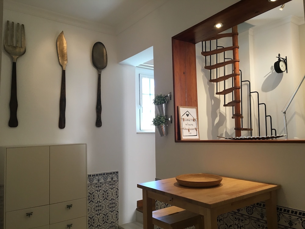 Poiais Lisbon Luxury Apartment