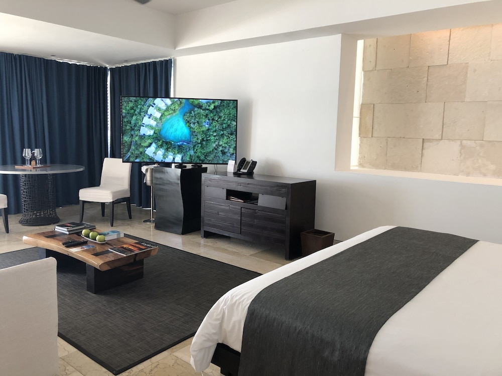 Blue Diamond Luxury Boutique - All Inclusive - Adults Only - Property Image 12