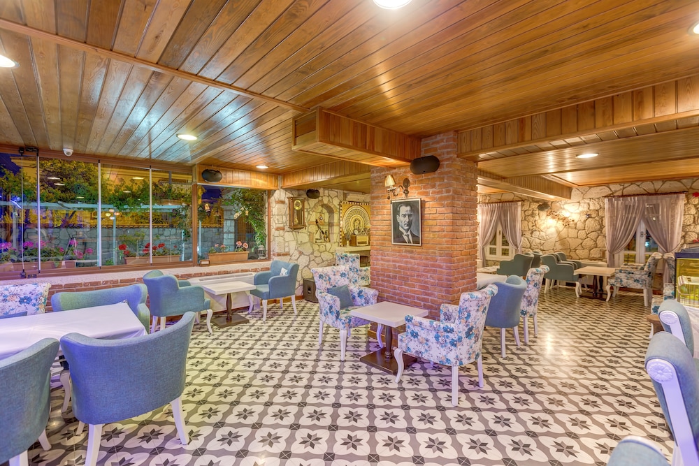 Alaroof Otel - Image 32