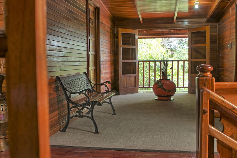 Santa Elena Lodge