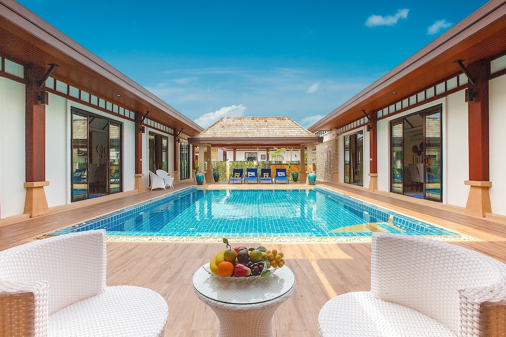 Rawayana West Villas & Kids Park