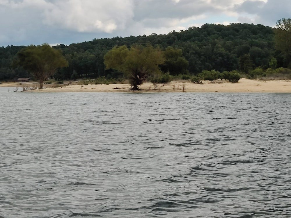 Kellers Kove Cabin and RV Resort