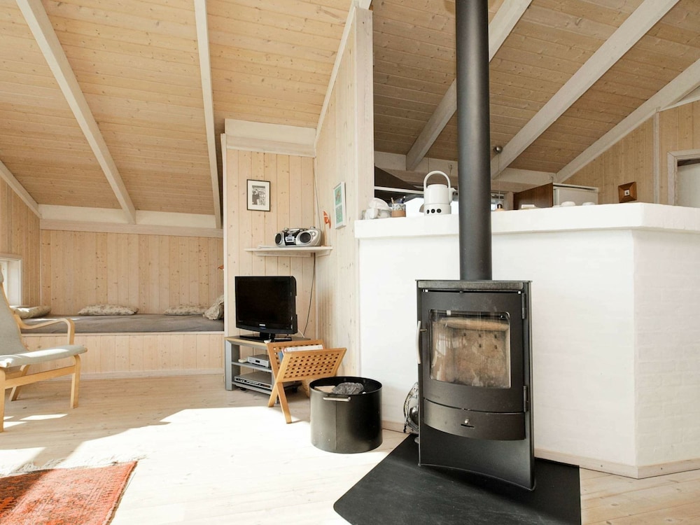 6 Person Holiday Home in Lokken-by Traum