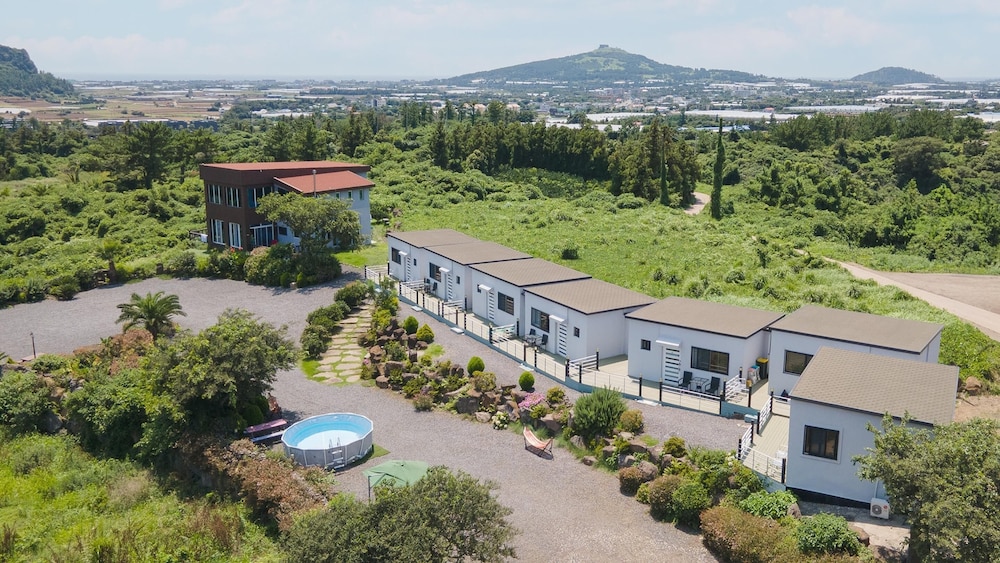 Jeju Joyhouse view 2