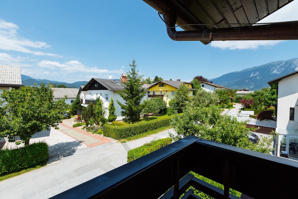 Guesthouse Kolinska - Adults only