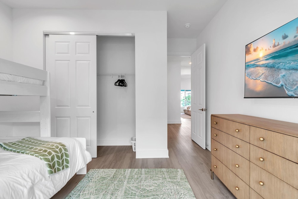 Azul Townhomes A3 - Sunrise