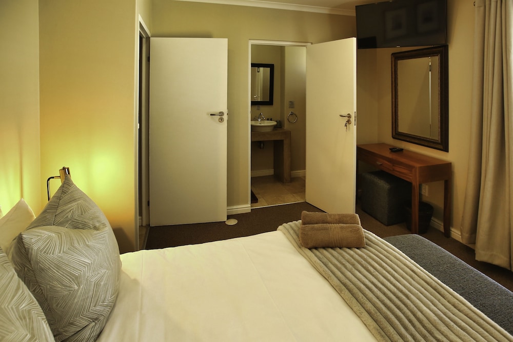 Ellefsen Golf Suite 108, Langebaan 4-Sleeper view 2