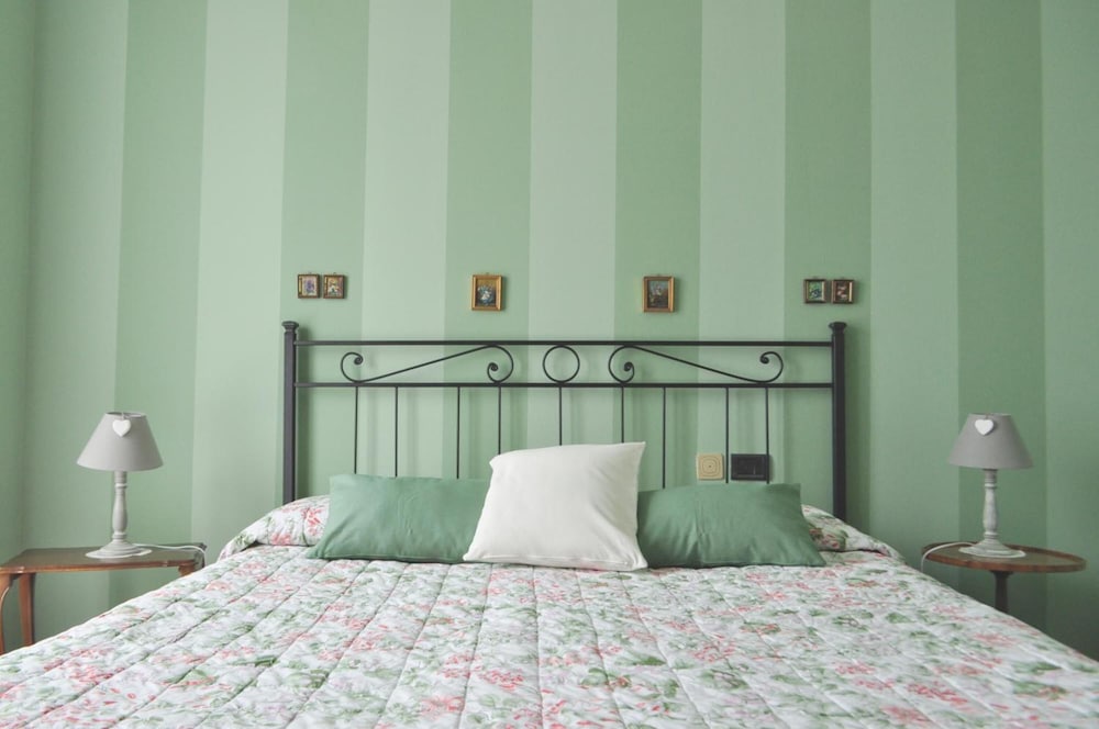 Ca' Rosa Bed & Breakfast