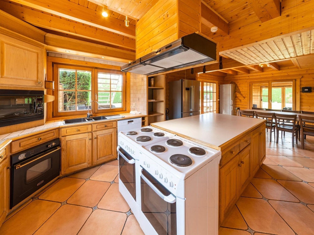 Spacious Home in Durbuy