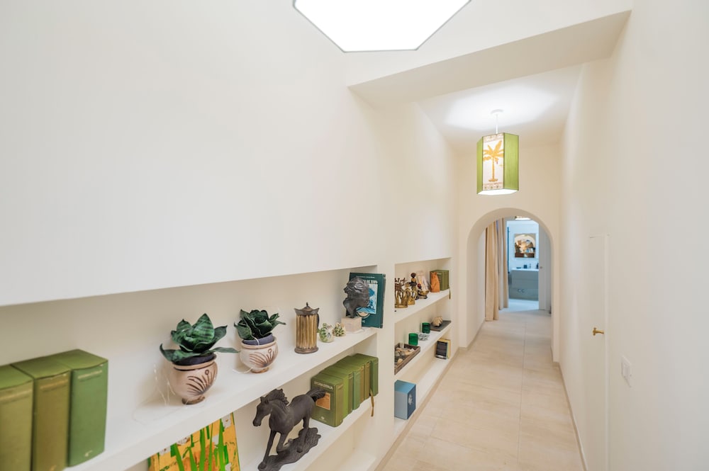 Via Giulia Apartments