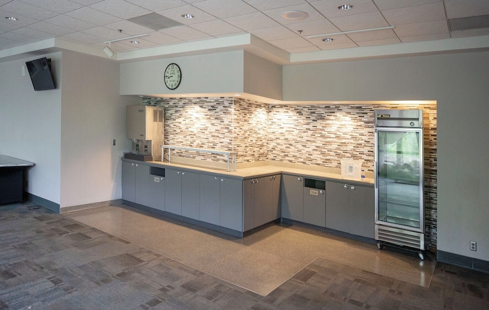 Oak Ridge International Hotel & Conf Cen