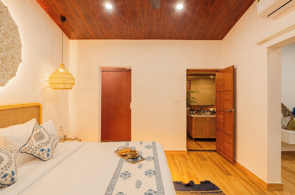 ELIVAAS House of Neptune 1 BHK Boutique