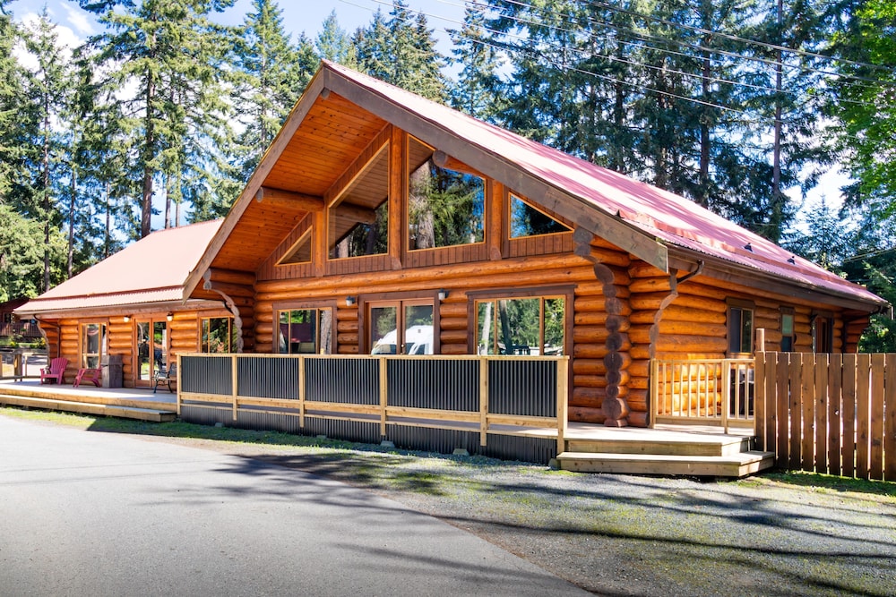 Parksville Vacations - Riverbend Cottages  RV Resort - Property Image 4