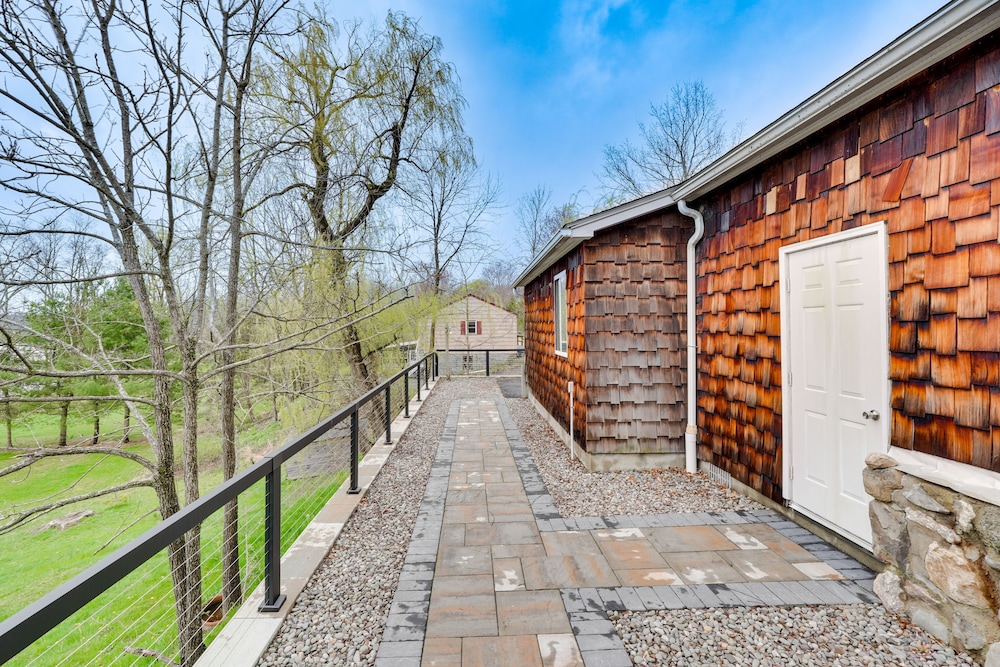 Cozy Upstate Studio w/ Walkill River Views! - Property Image 5