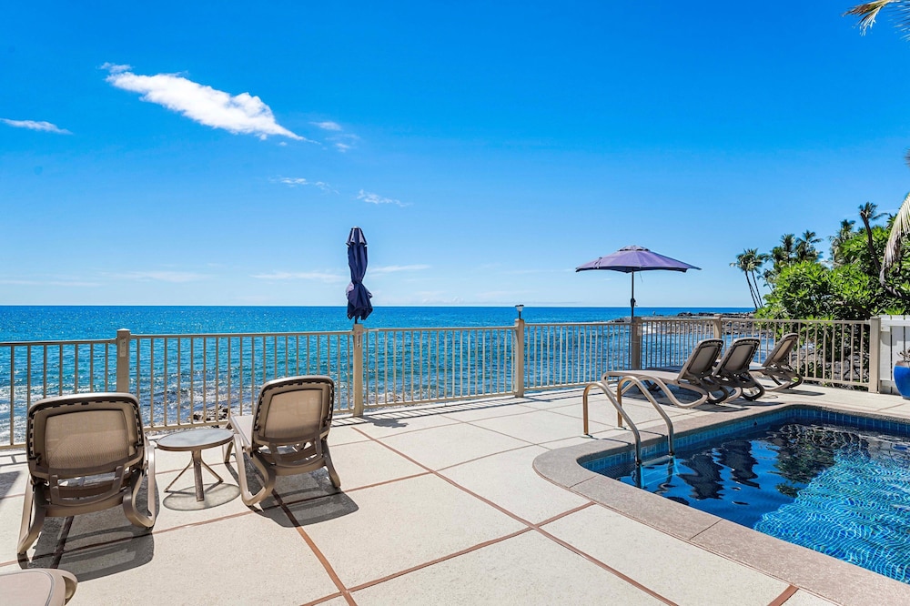 Ocean View Unit w Lanai - AC - Near Marketplace! - Vrkcv