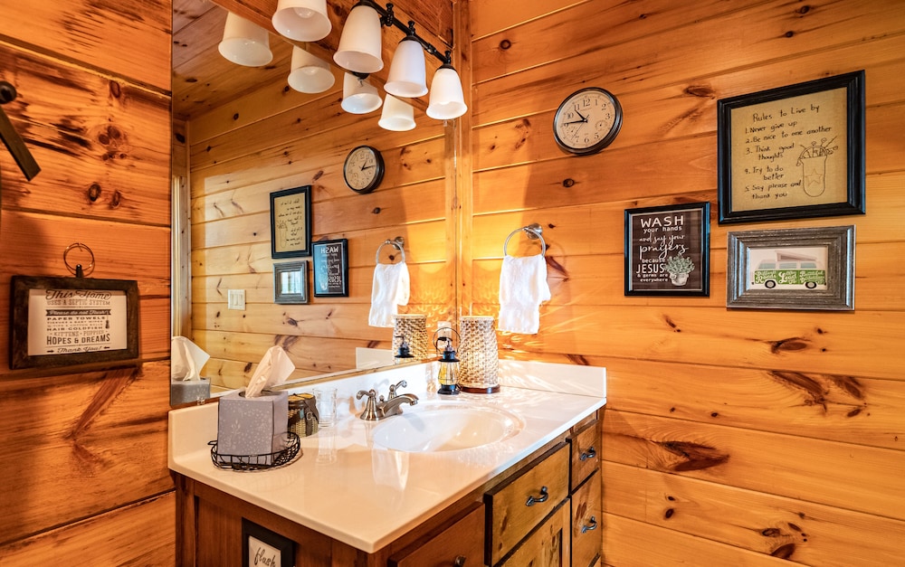 stayNantahala - Smoky Mountain Cabins