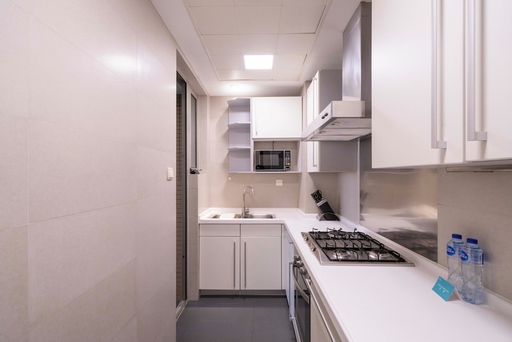 Tyms Modern 1BR 1BA Suite Xujiahui Shops