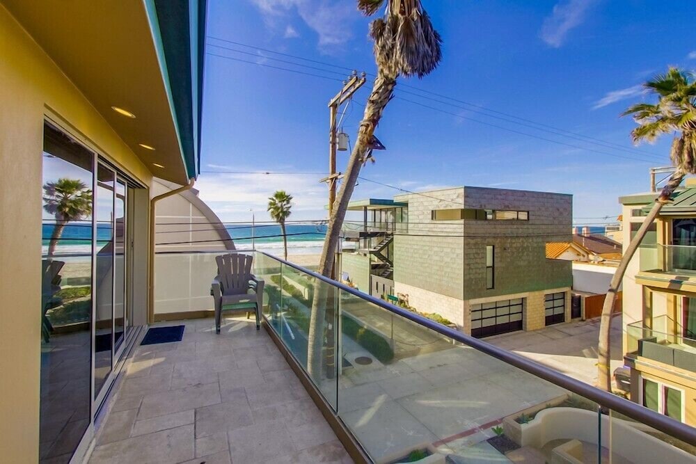 Ocean Breeze 1 & 2