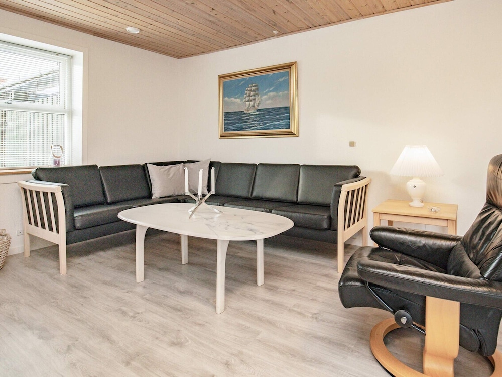 6 Person Holiday Home in Gedser-by Traum