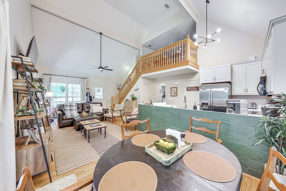 Fisher's Retreat Near Lake Thurmond: Tignall Home