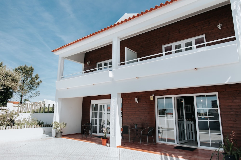 Hotel O House Ericeira Hills - Image 1