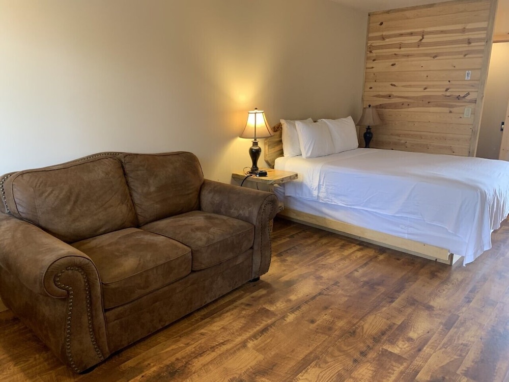 Methow River Lodge & Cabins