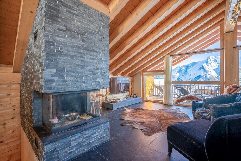 Caspar Penthouse