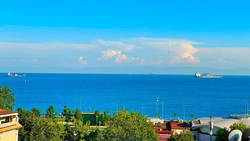 Rose Bouquets Otel - Image 31