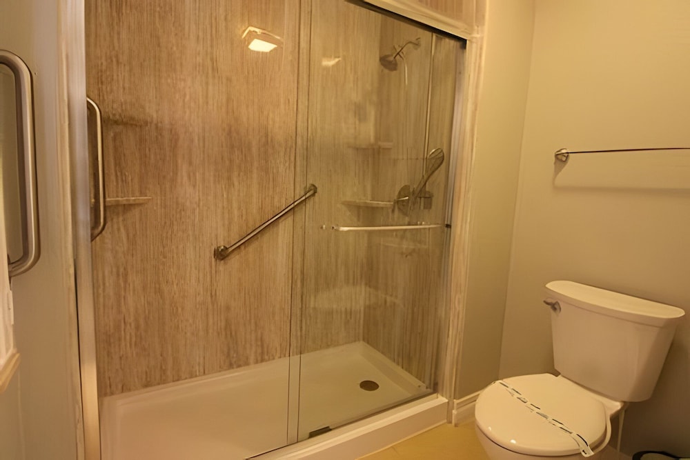 Modern 3BD Retreat 10 Guests Near Disney