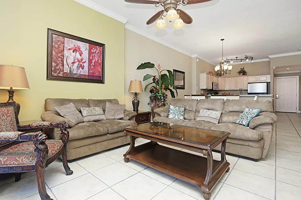 Ocean Villa 2305