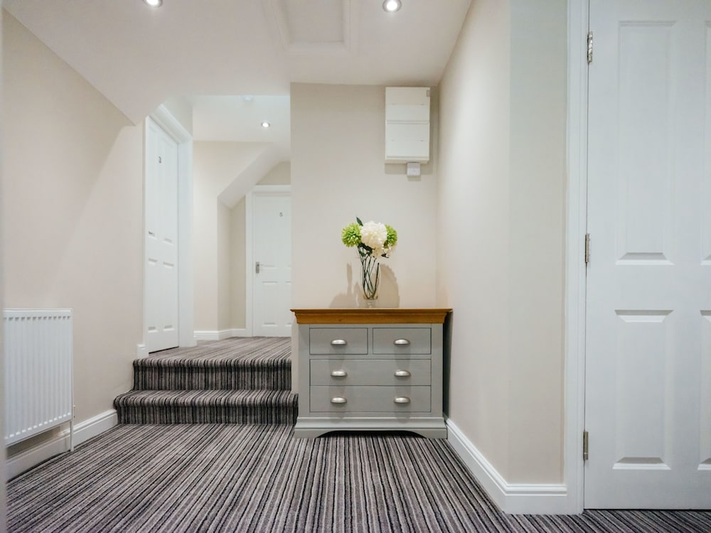 Worcester Vacations - The Bell Inn - Property Image 25