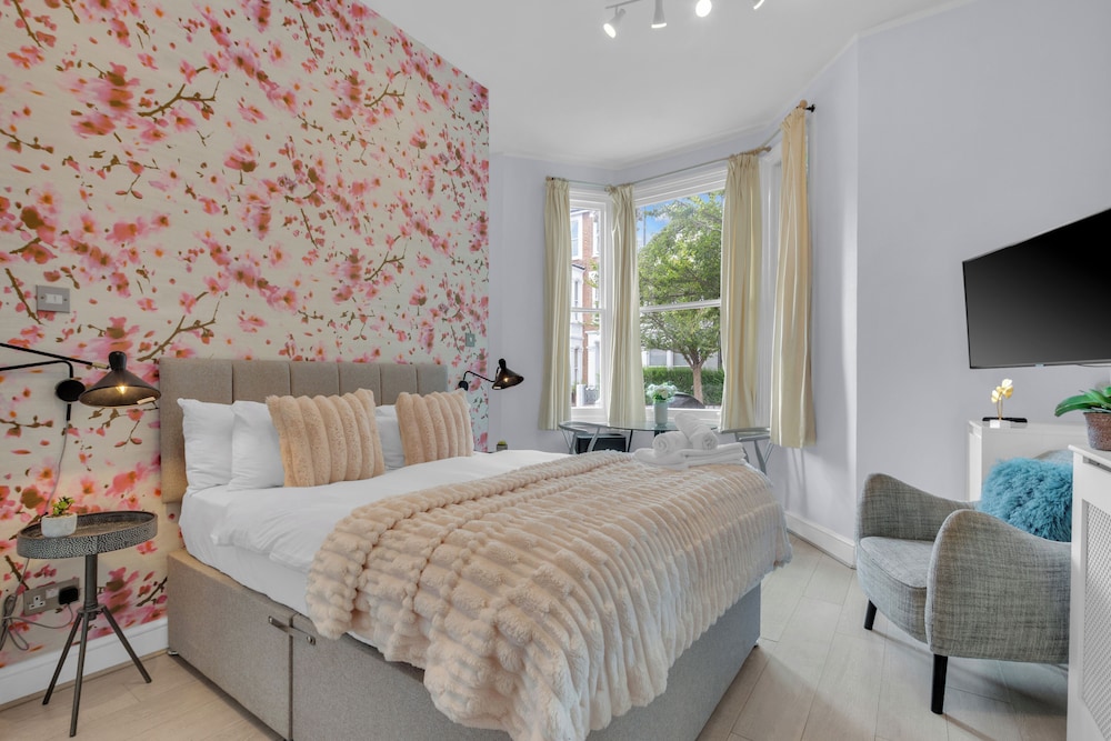 Lena Gardens Apartments Hammersmith