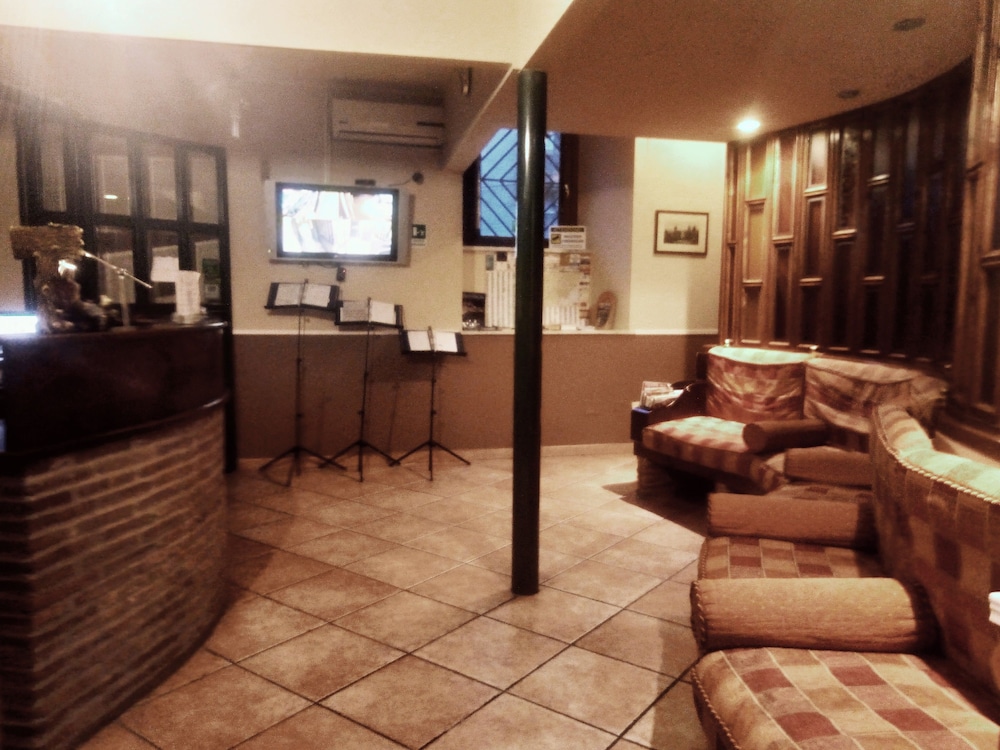 Hotel Stesicoro Exclusive Rooms - Image 1