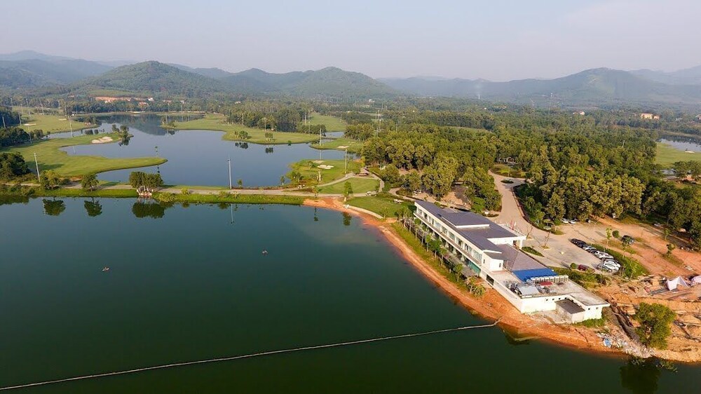 Noibai Sunflower Hotel