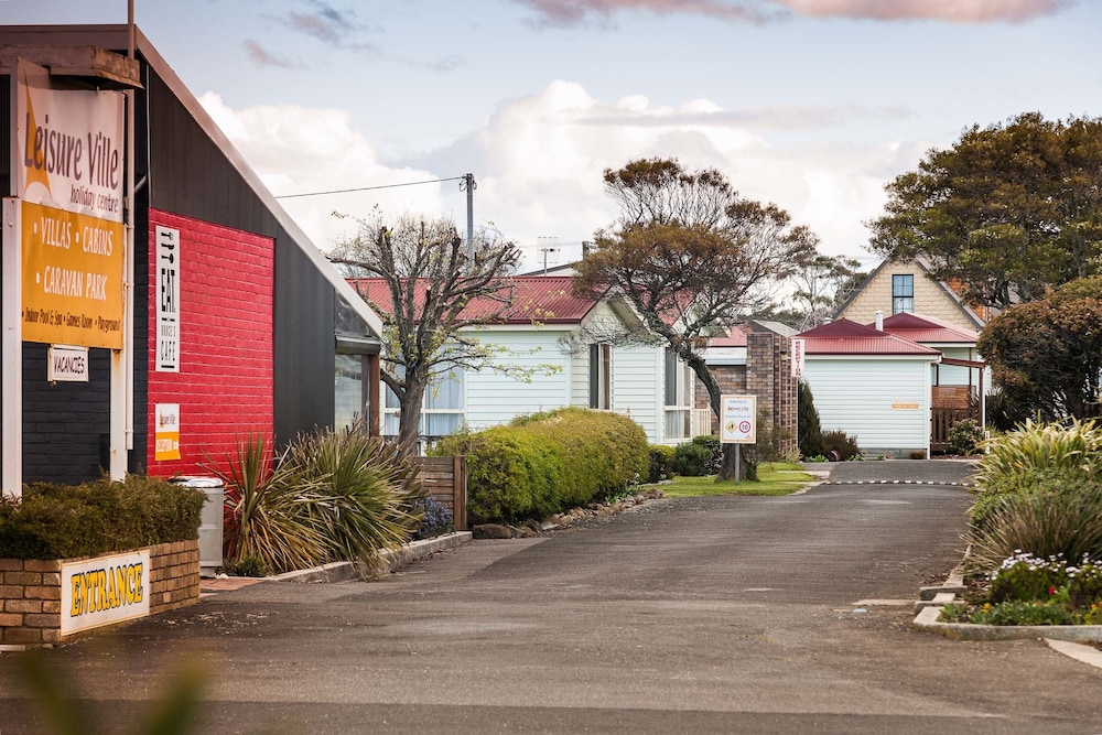 Leisure Ville Holiday Centre