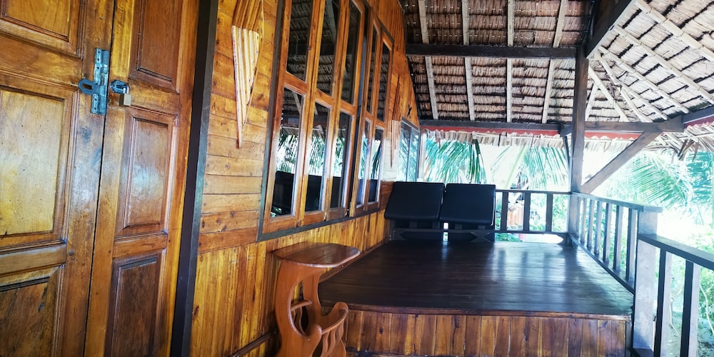 Phi Phi Relax Beach Resort