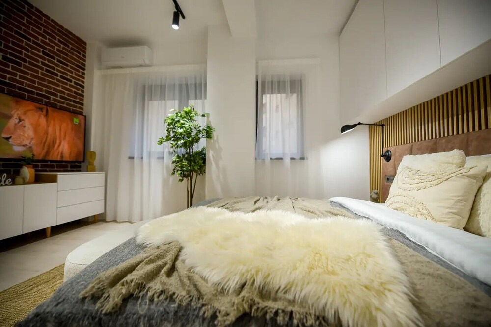 Aiastay Bucharest River Apartments
