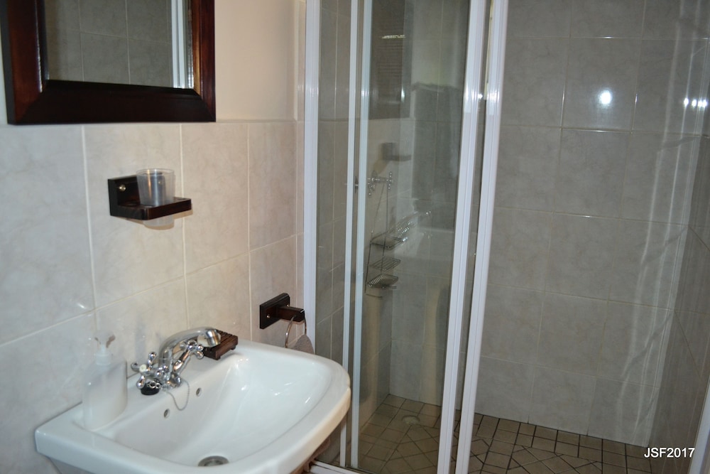 La Paix Guest House