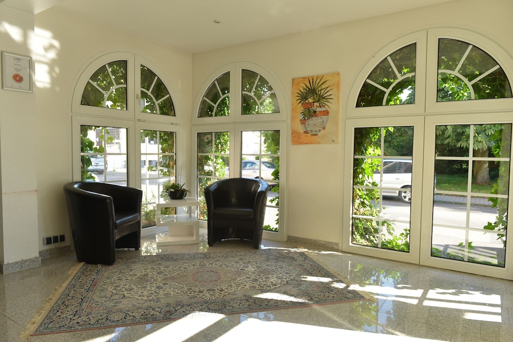 Alpha Hotel Garni - Property Image 30