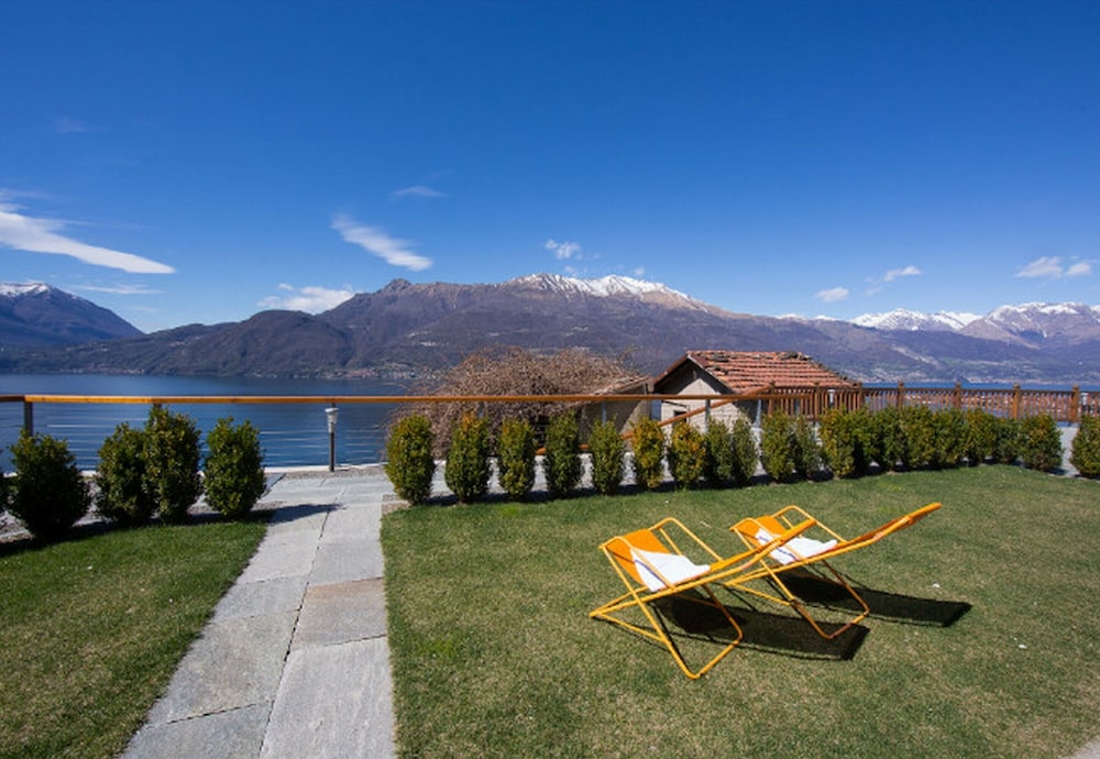 Paradiso del Lago T4 view 2
