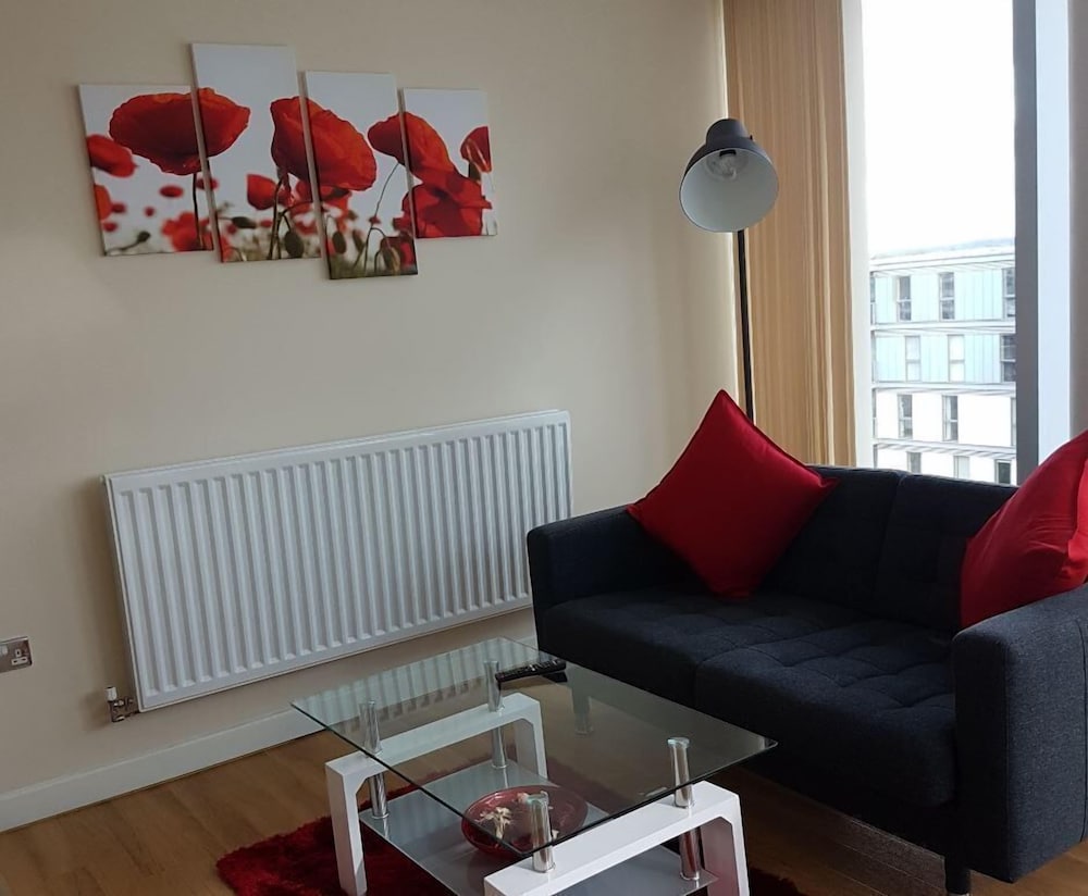 45 Brooklyn House - Lap of Luxury City Centre Apartments in Hub - Parking, City View view 5