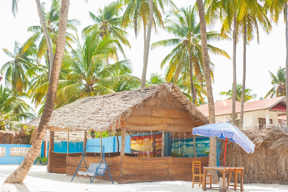 Bwejuu Beach Palm Villa