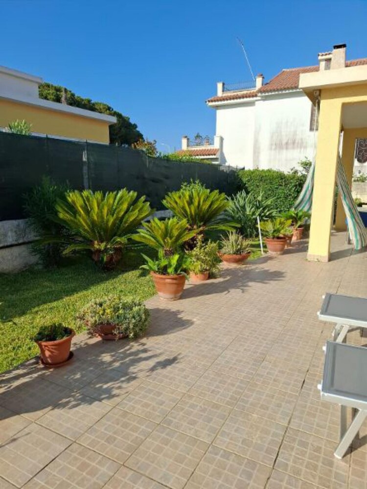 Villa Near the sea in Full Relaxation - Large Garden Wi-fi