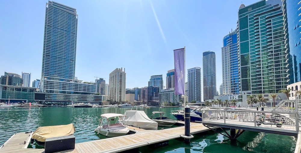 LUX The Shemara Marina View Suite